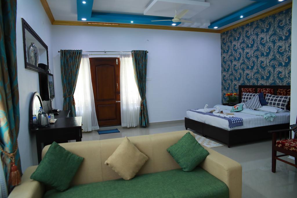 Periyar Villa Home Stay - เทกคาดี ภายนอก รูปภาพ
