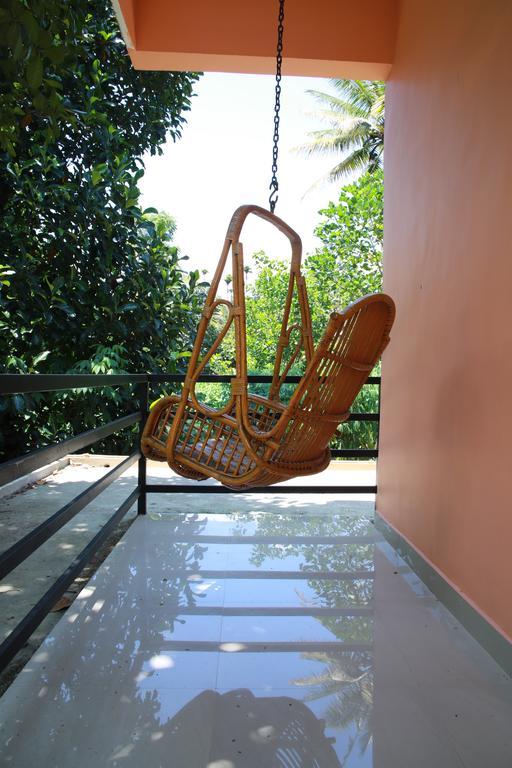 Periyar Villa Home Stay - เทกคาดี ภายนอก รูปภาพ
