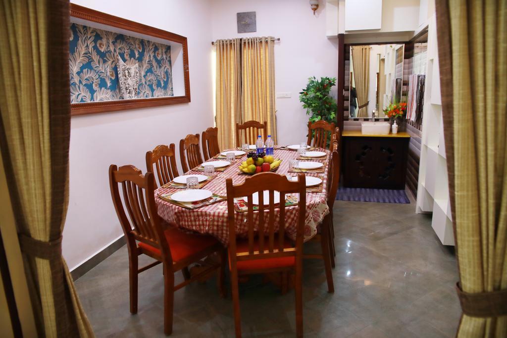 Periyar Villa Home Stay - เทกคาดี ภายนอก รูปภาพ